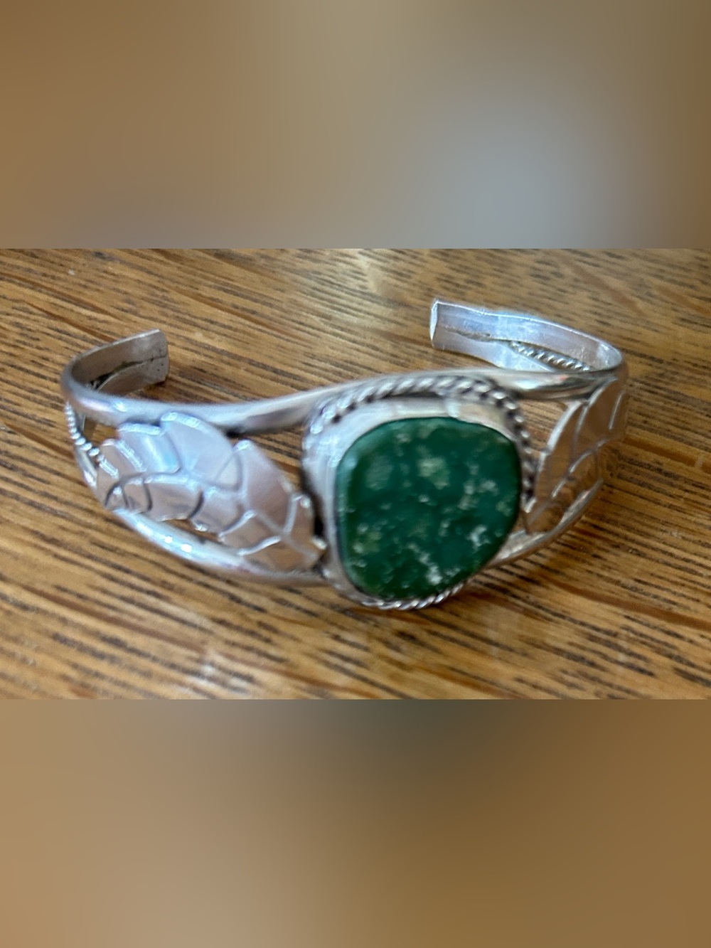 Vintage Native sterling silver green turquoise cuff.